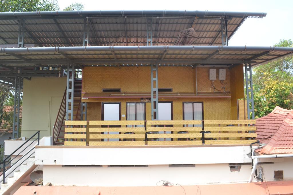 Thoms Beach Homestay Alappuzha Esterno foto