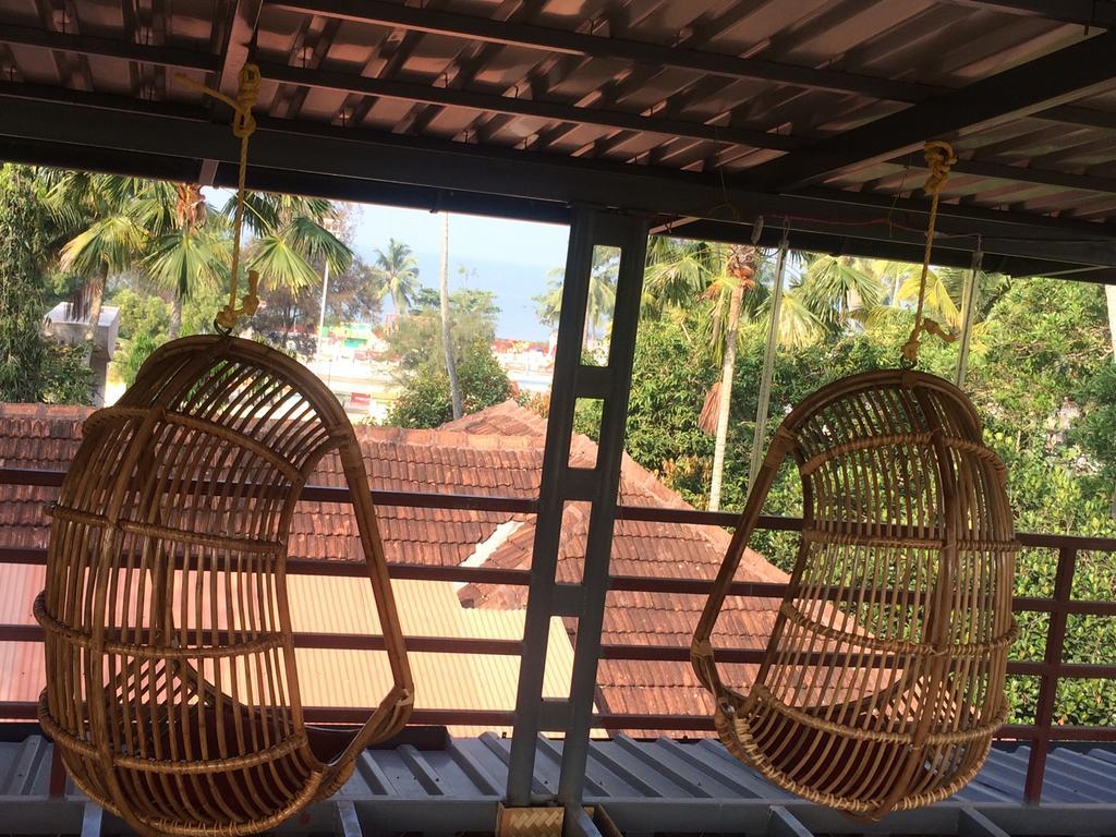 Thoms Beach Homestay Alappuzha Esterno foto